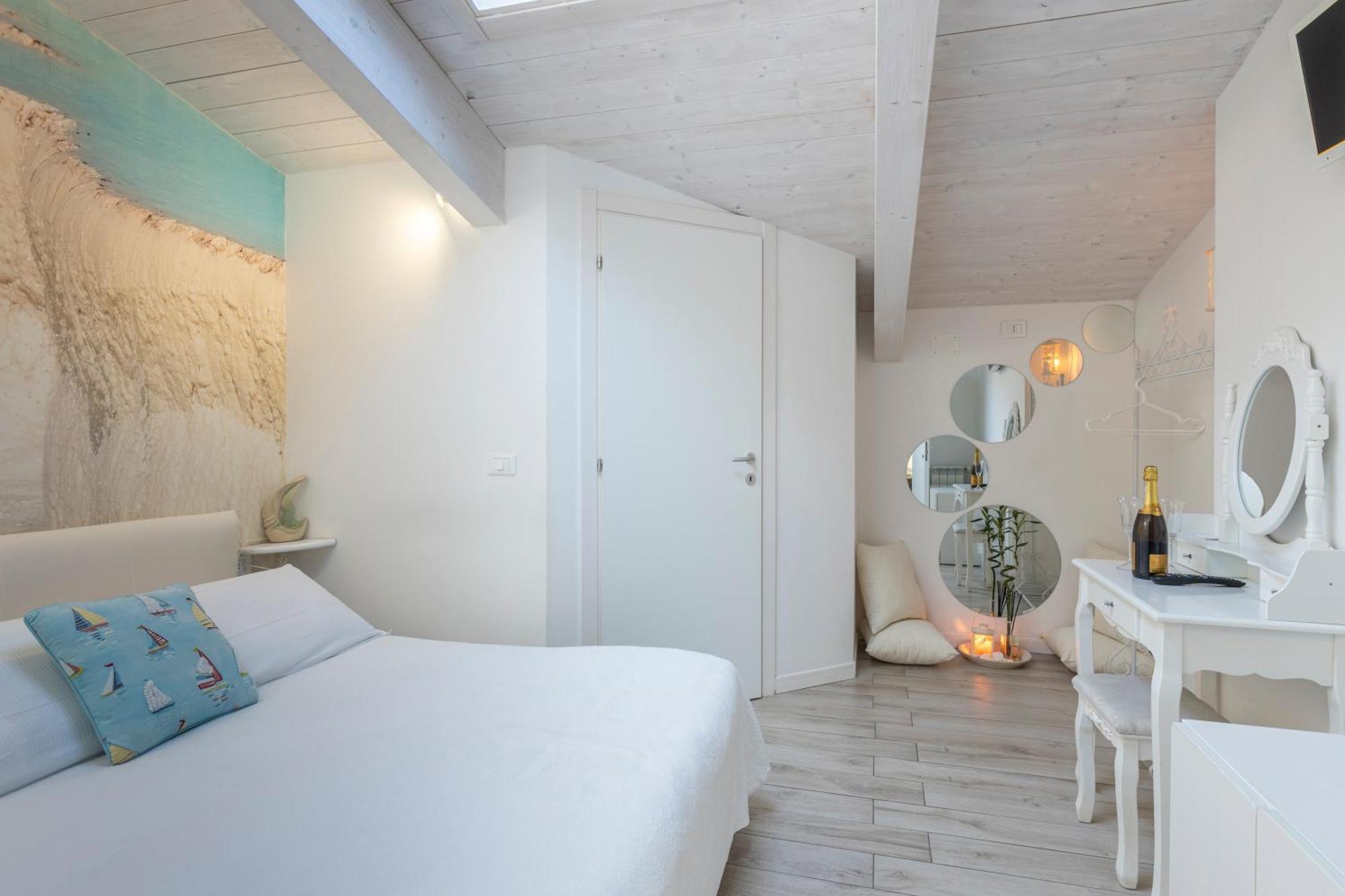 פולוניקה Acquamarina B&B מראה חיצוני תמונה