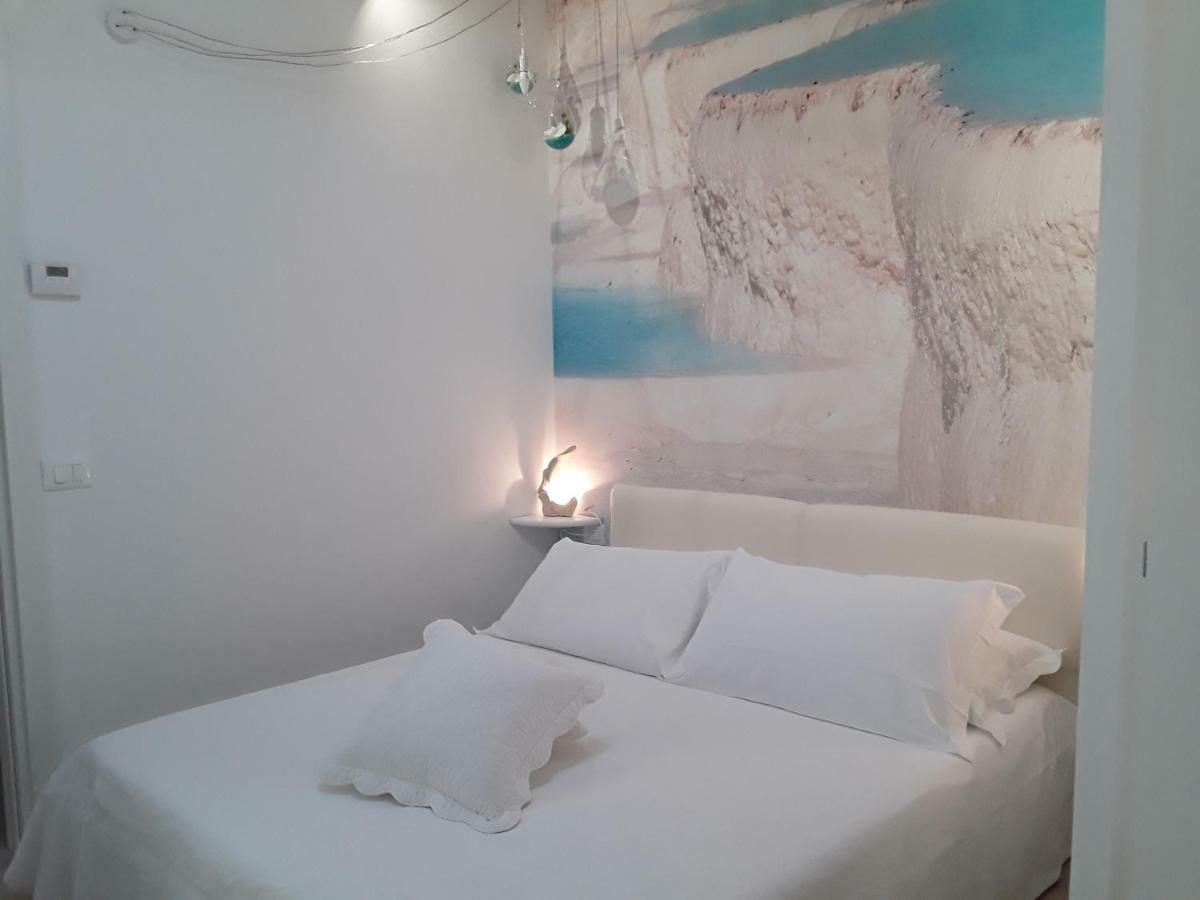 פולוניקה Acquamarina B&B מראה חיצוני תמונה